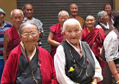 Notleidende ältere Menschen via Central Tibetan Relief Committee, Indien