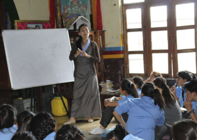 Flüchtlingskinder via Department of Education und Sambhota Tibetan Schools Society, Indien