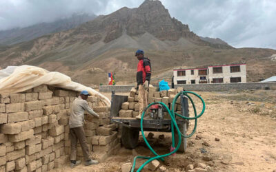 Ein Studierzimmer für die REWA Buddhist Model School in Spiti